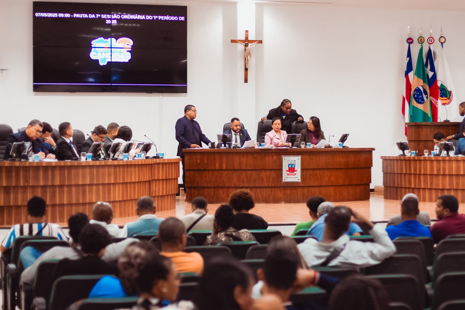 Vereadores aprovam nove projetos de lei durante 7ª sessão ordinária da Câmara